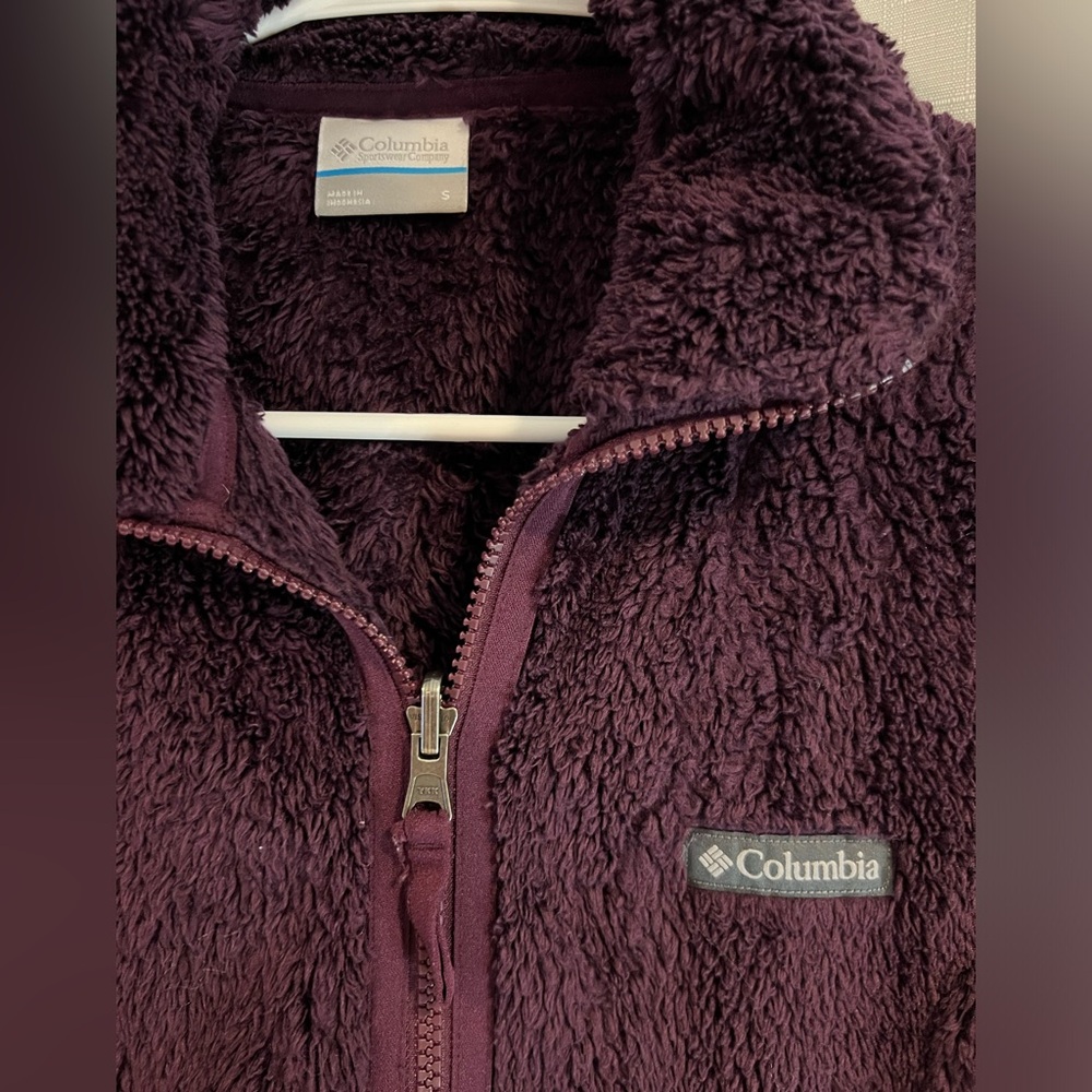 Columbia Zip up